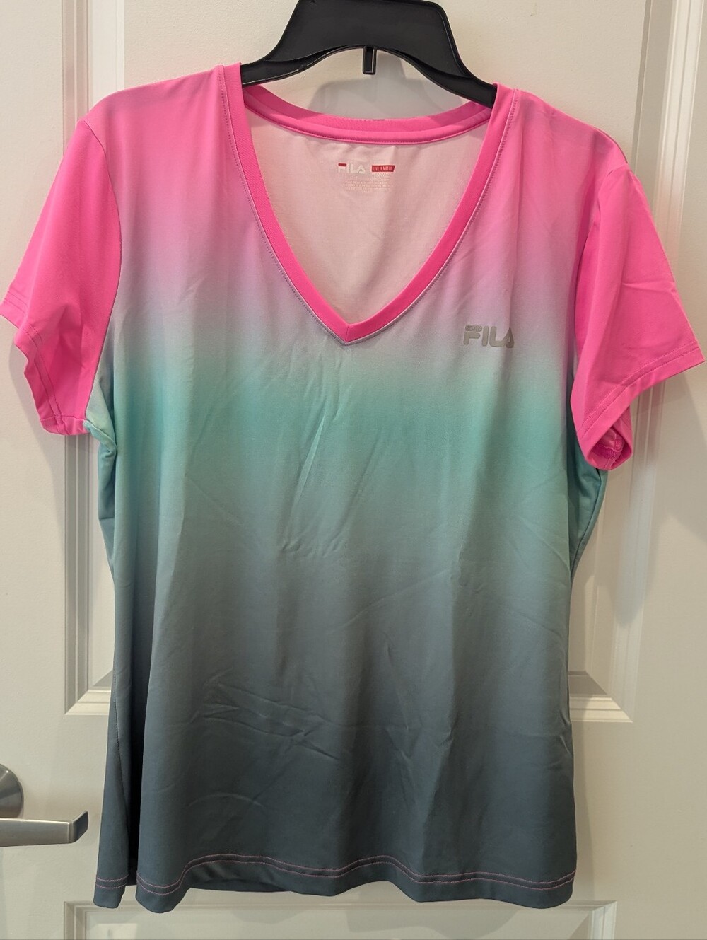 Fila Live In Motion Pink And Green Gradient Top (XL)
